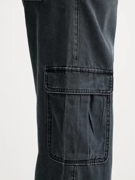 Levi's панталон дамски от SUPERLOW LOOSE CARGO ND черно