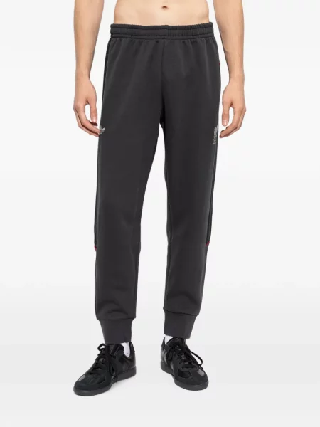 Fustă Adidas cu broderie conici cu model camuflaj negru
