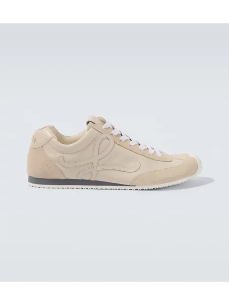 Sneakerși Loewe din piele de căprioară bej
