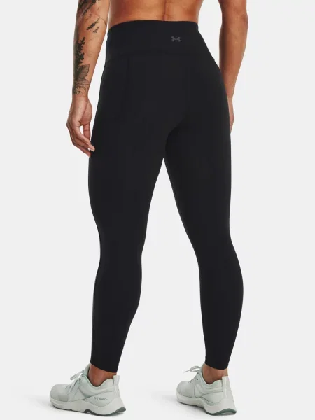 Dresuri Under Armour negru