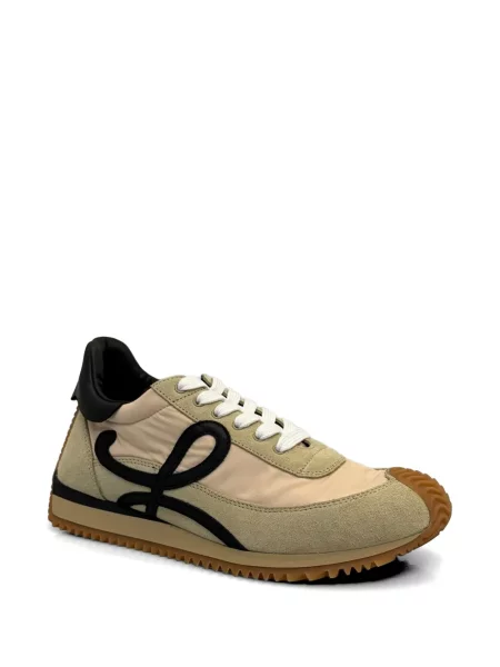 Sneakerși Loewe cu aplicații