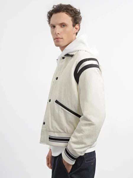 Бомбер Emporio Armani бежевый