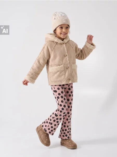 Sinsay Kabát z imitace semiše s kožíškem béžová