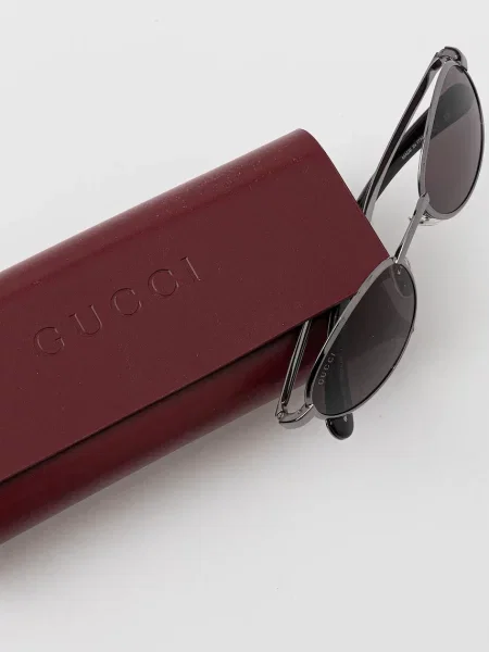 Солнцезащитные очки Gucci серебряные