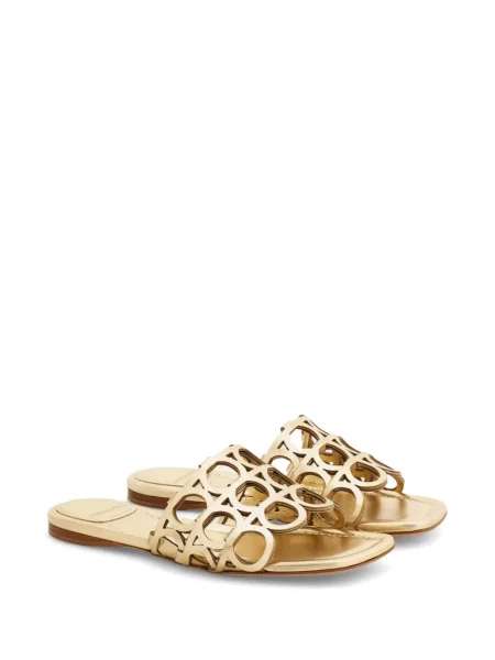 Papuci Ferragamo auriu