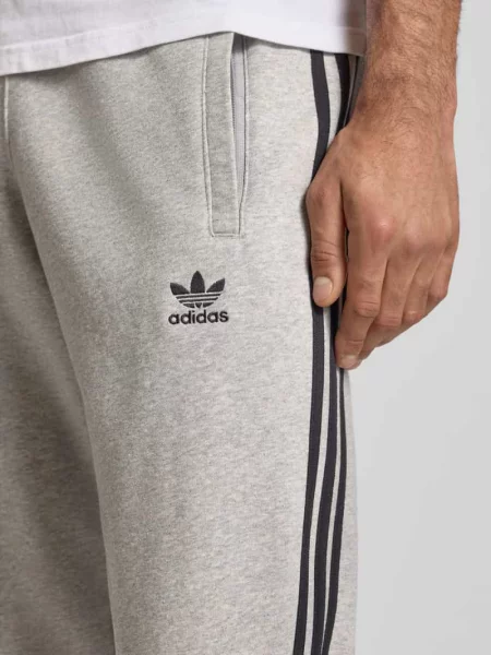 Spodnie dresowe z elastycznym ściągaczem Adidas Originals