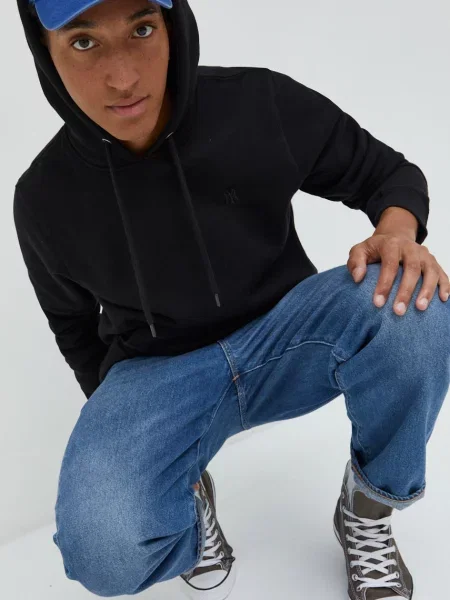 Суитчър 47 Brand черно