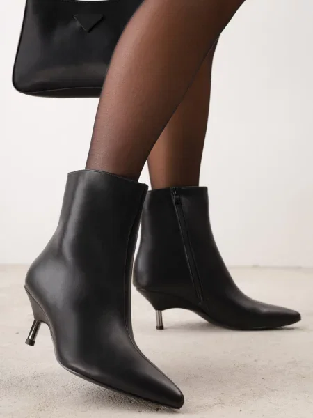 Botine Celini negre