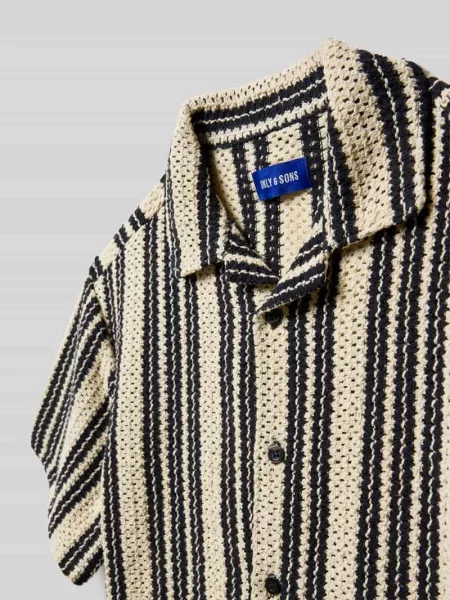 Koszula casualowa o kroju regular fit z mieszanki bawełny z dodatkiem model DANI CROCHET' Only & Sons