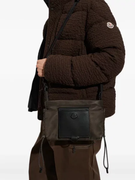 Geantă crossbody Moncler maro