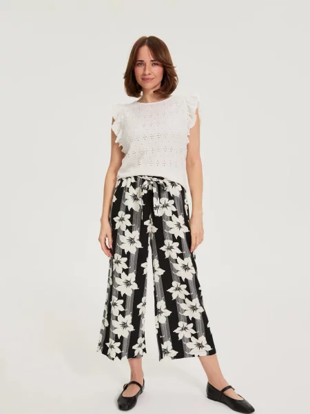 Bluza Moodo s volanima bijela