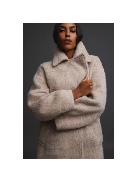 Trencz Estro wiązany beżowy