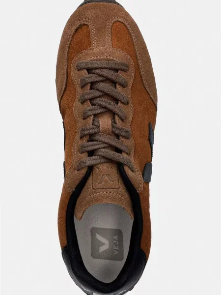 Замшевые кроссовки Veja