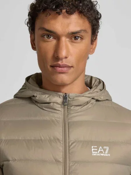 Kurtka puchowa z zamkiem błyskawicznym Ea7 Emporio Armani beżowa