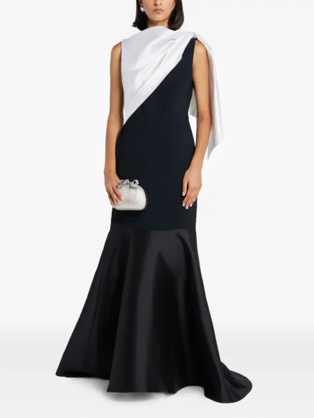 Rochie Greta Constantine drapată de costum negru