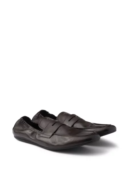 Pantofi loafer Prada din piele maro
