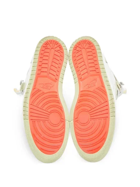 Sneaker Jordan fehér