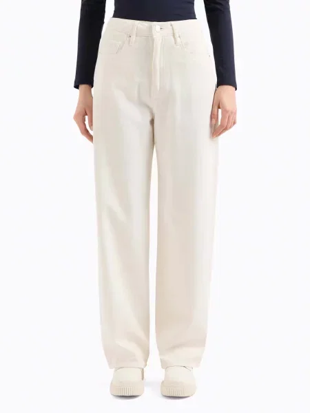 Бойфренди Armani Exchange молочний бавовна/ліоцел