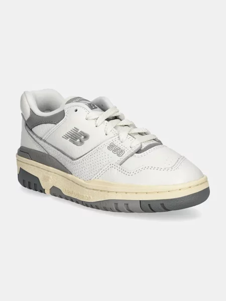 Кожени маратонки New Balance бяло