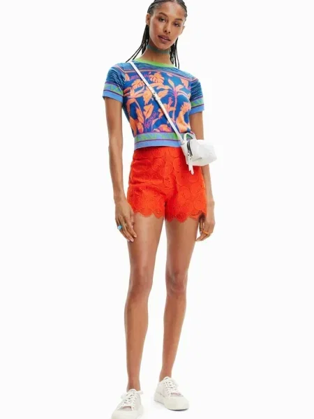 Kraťasy Desigual hladké high waist červená