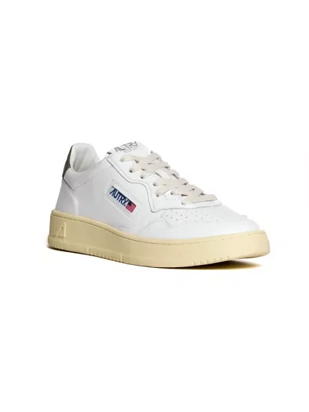 Sneakersy Autry białe