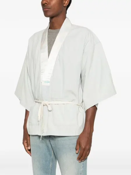 С яка риза Kenzo с прехлупване синьо