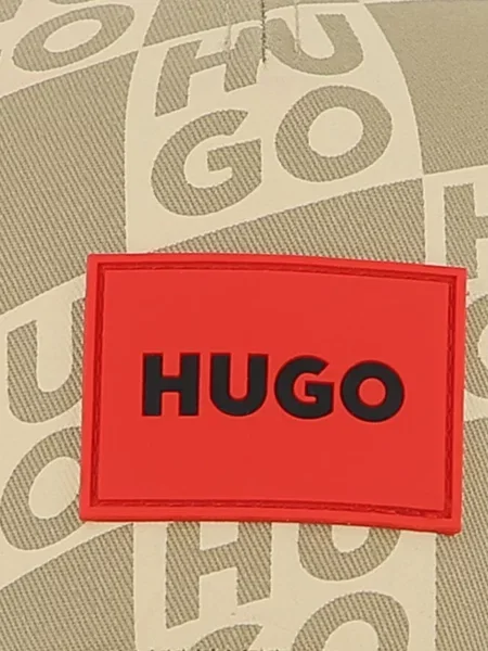 Детская кепка Hugo бежевая