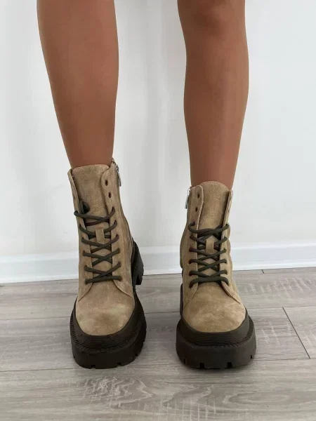 Замшевые ботинки 105.store бежевые