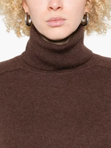 Heláncă Gotha maro