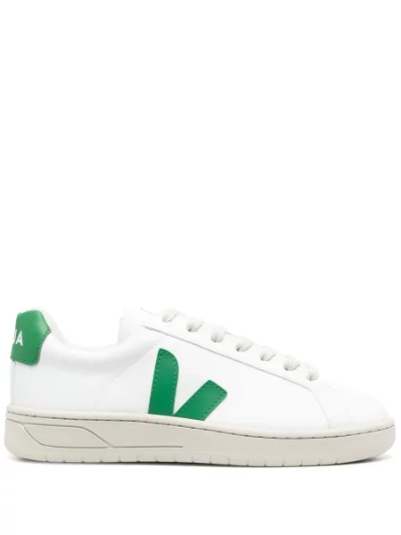 Sneakerși Veja alb