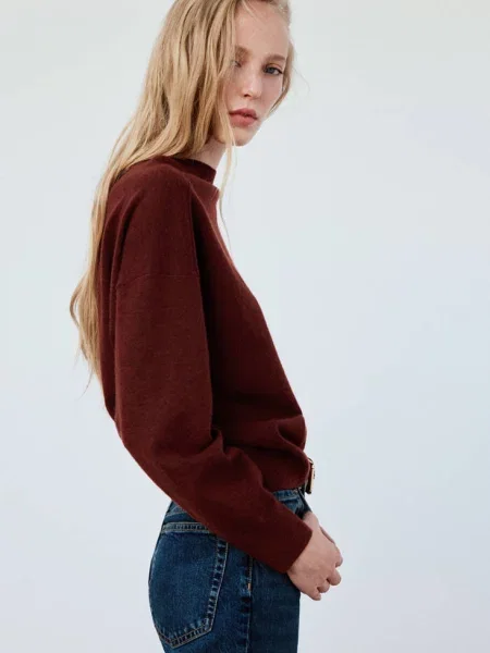 Sweter oversize z okrągłym dekoltem rudy Kobieta S MANGO