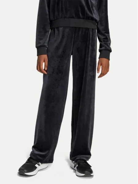 Adidas Долнище анцуг Seasonal Essentials Holiday черен