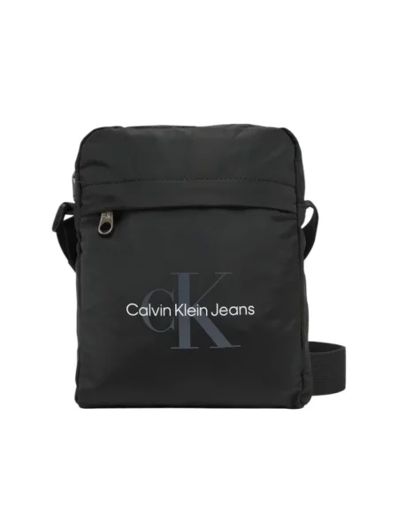 Nerka Calvin Klein Jeans z nadrukiem czarna