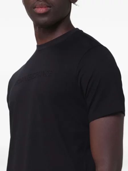 Μπλούζα Armani Exchange με αυτόγραφο μαύρο