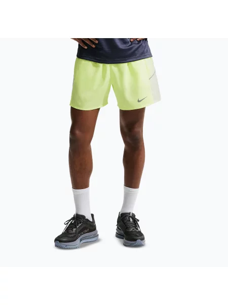 Pantaloni scurți de alergare pentru bărbați Nike Miler Dri-Fit 5" volt ice/barely volt