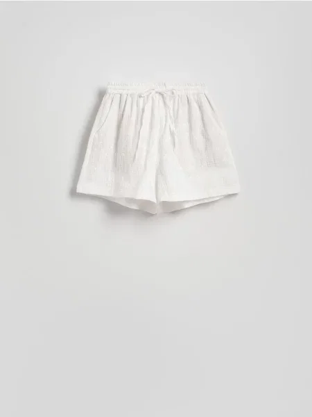 Reserved Muślinowe szorty biały