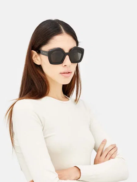 Sunčane naočale Marni Laughing Waters za žene crna