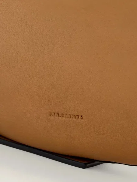 Кожаная сумка Allsaints