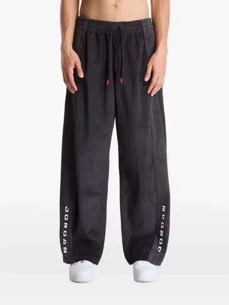 Pantaloni Jordan de catifea cord negru