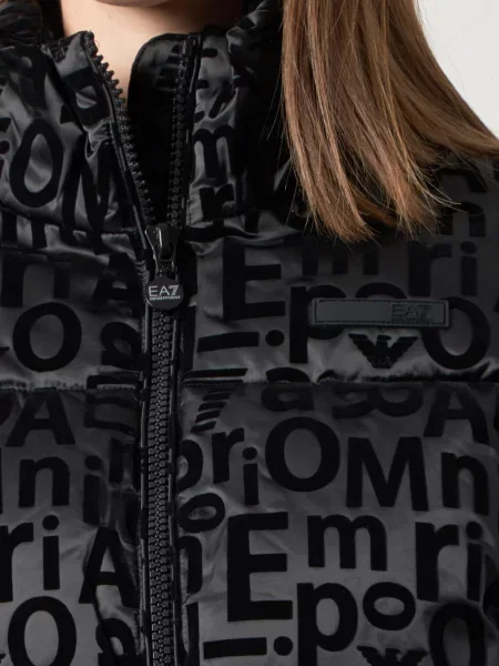 Куртка Ea7 Emporio Armani чорна