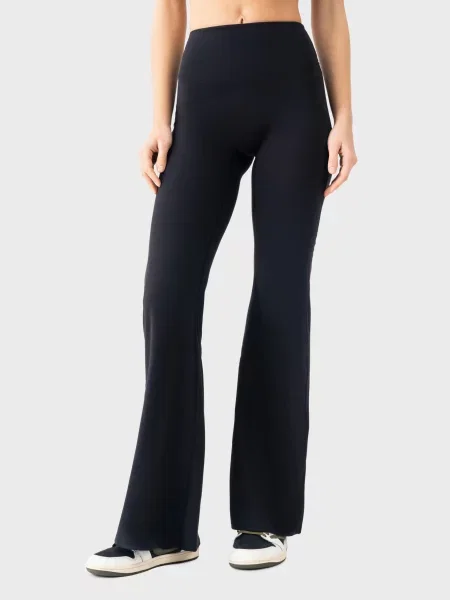 Спортивні леггінси AVECS чорний