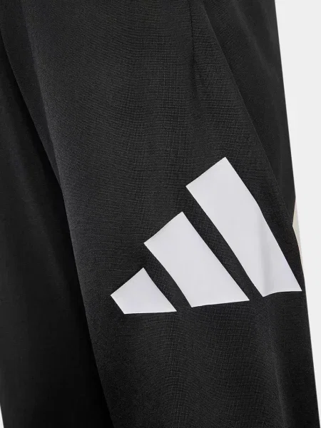 Детский спортивный костюм Adidas