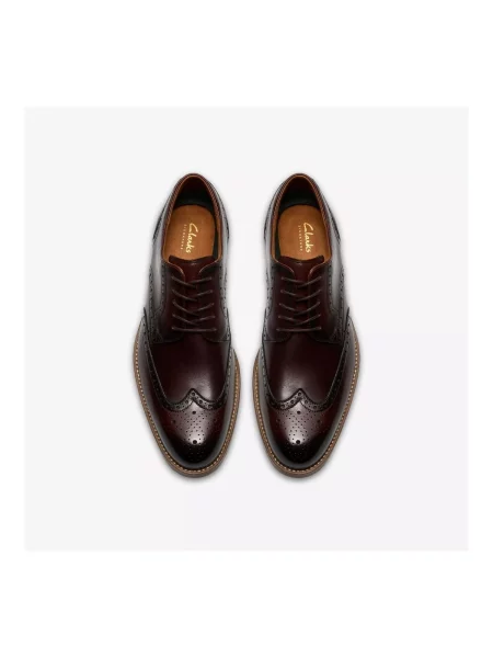 Pantofi Clarks maro