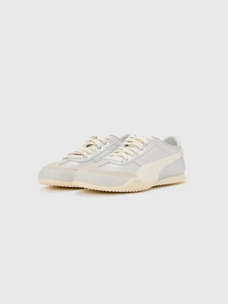 Sneakerși Puma bej