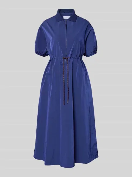 Sukienka midi z krótkim zamkiem błyskawicznym i trokiem w talii Rich & Royal granatowa