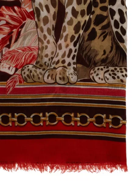 Fular Ferragamo cu franjuri cu model leopard maro