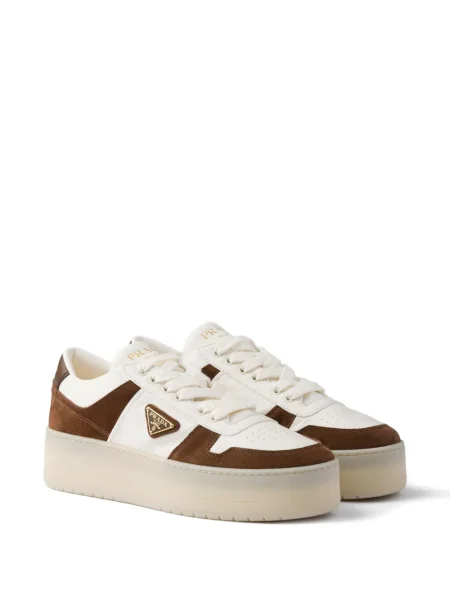Sneakerși Prada cu platformă maro