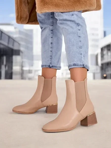 Čevlji do gležnjev Resti z nizko peto siva