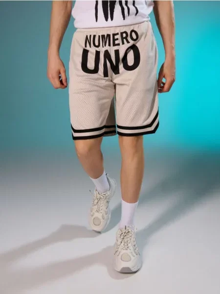 Sinsay Kraťasy s nápisem Numero Uno krémová