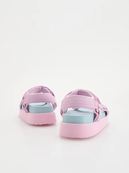 Босоножки Reserved